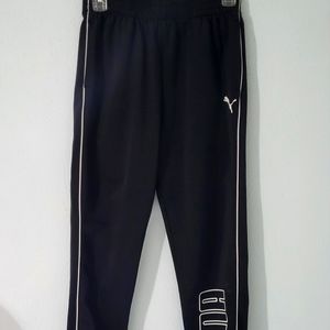 The brand is puma and the size is L (14-16)